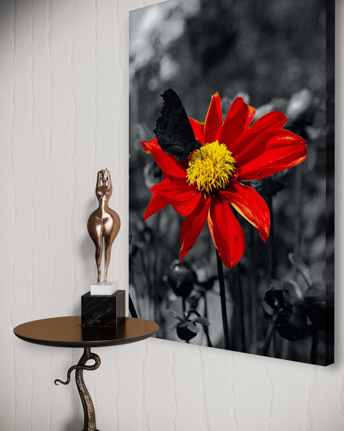 Red Flower - Leinwandbild Landschaft